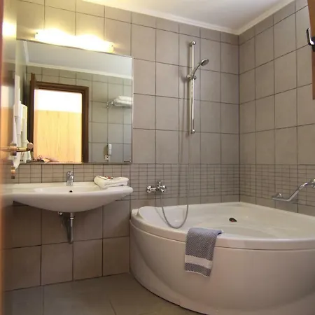 Horizon Aparthotel 4*